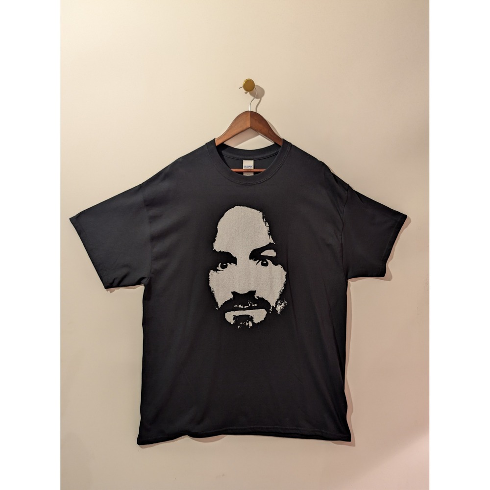 Gildan Charles Manson Graphic Tee Mens XL Black Excellent True Crime Streetwear